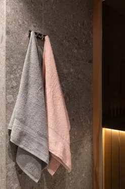 Bella Håndkle Rosa 70x140