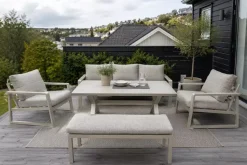 Brevik Spisegruppe Beige Inkl Bord