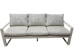 Brevik Spisegruppe Beige Inkl Bord