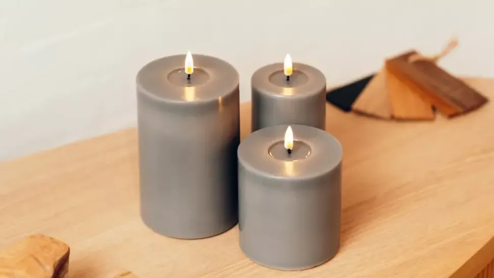 Deluxe Kubbelys Grå D10 H20