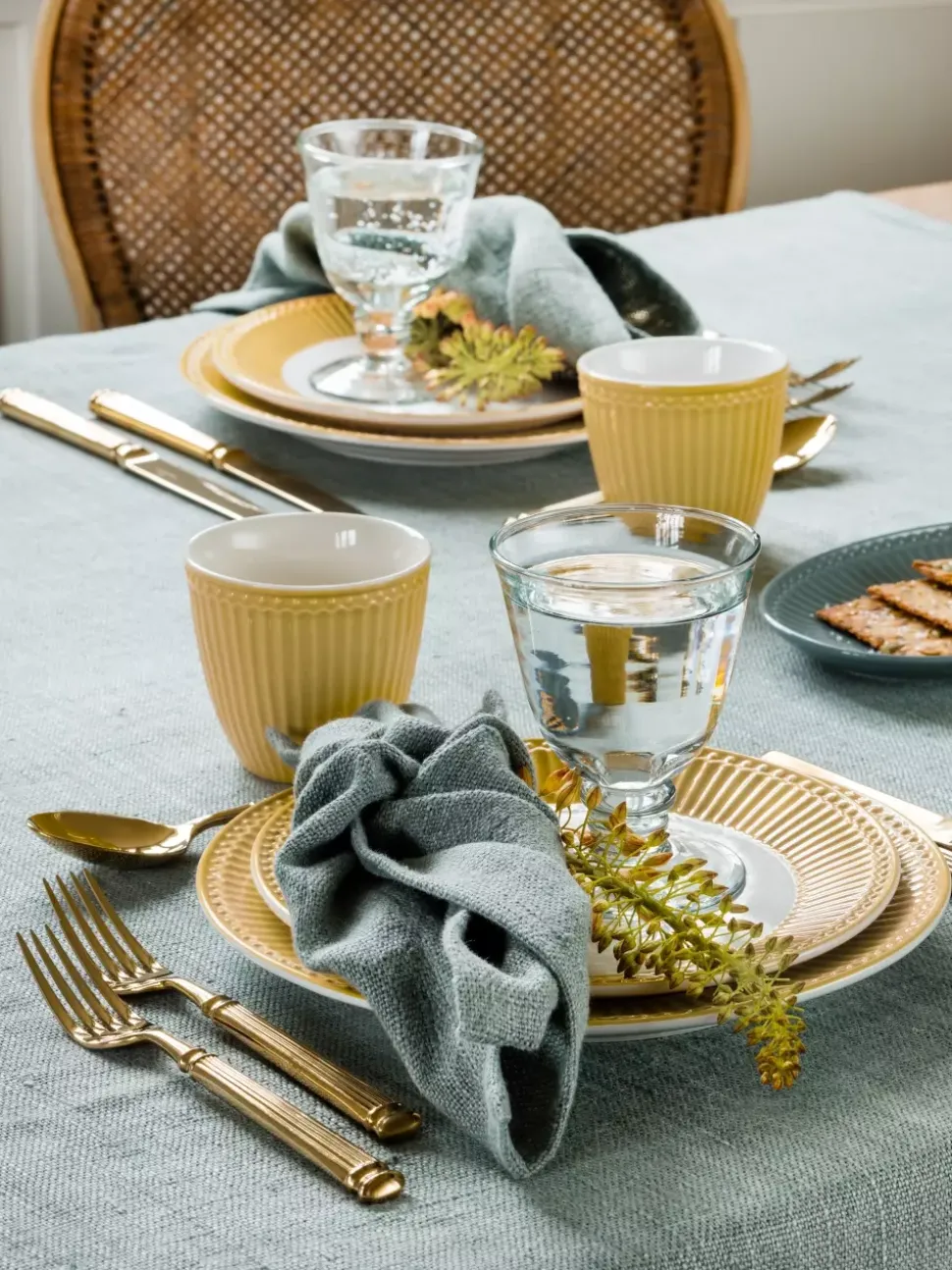 Eggeglass Alice Honey Mustard