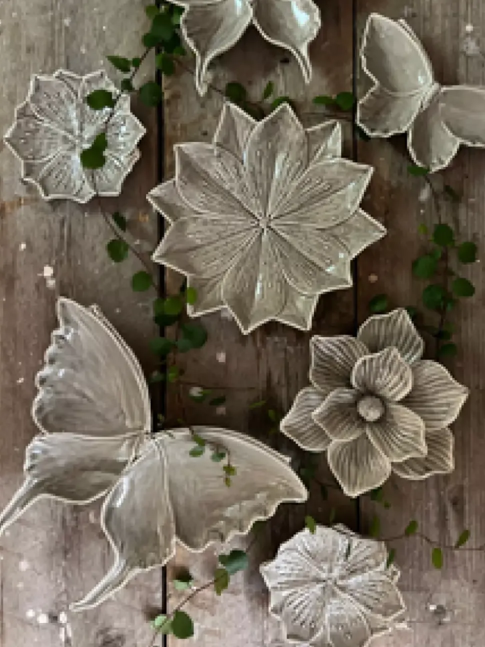 Garden Fat Sommerfugl Brique M