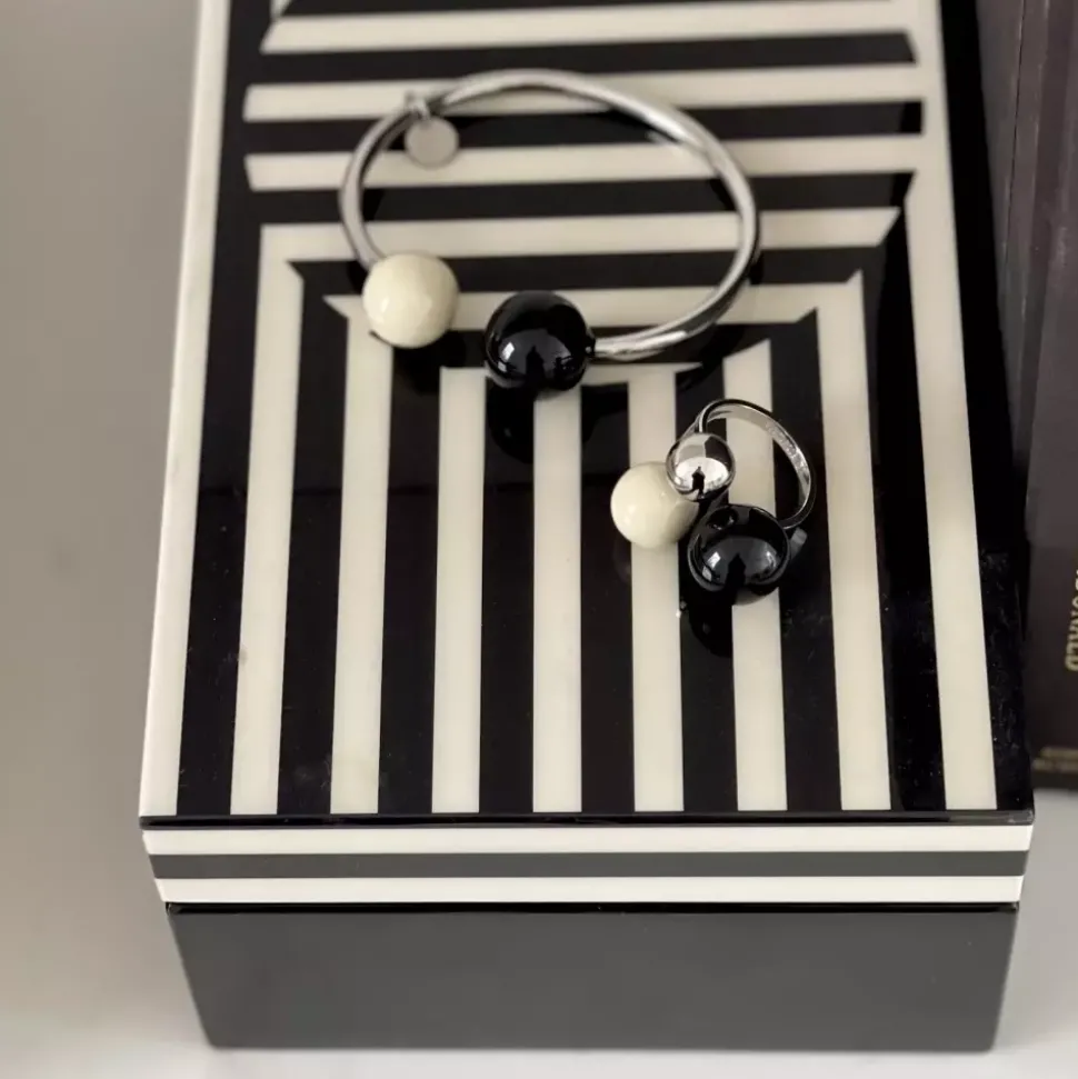 Globe Emalje Armbånd Elfenben/Svart/Stål