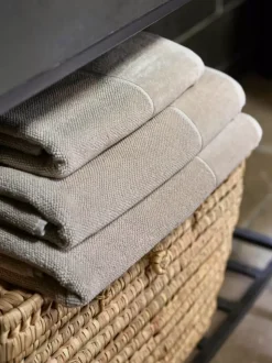Halvor Bakke Clifton håndkle 86x150 Beige / Pure cashmere