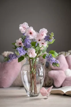 Hennie Vase