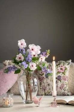 Hennie Vase