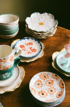 Håndmalt Kakeasjett Oransje Blomster