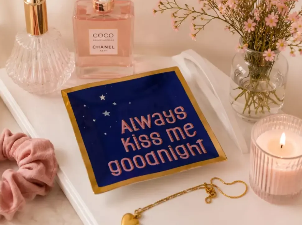 Love Plates - Always Kiss Me Goodnight