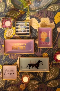 Love Trays - Caravan