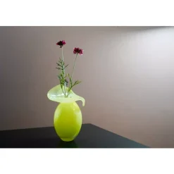 Magnor - Iris vase gul 30 cm