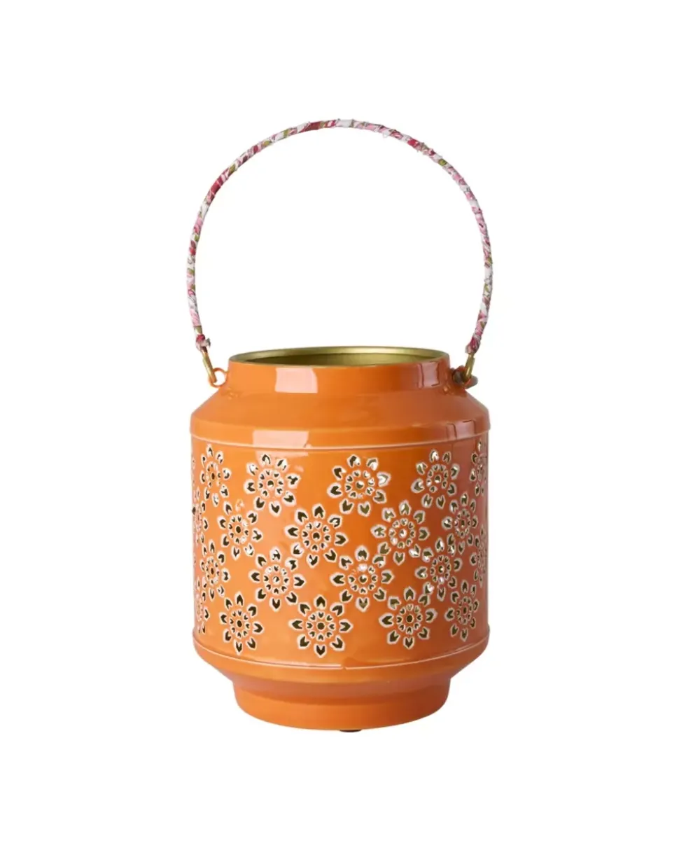 Metalllykt Med Blomstermønsterdesign – Oransje