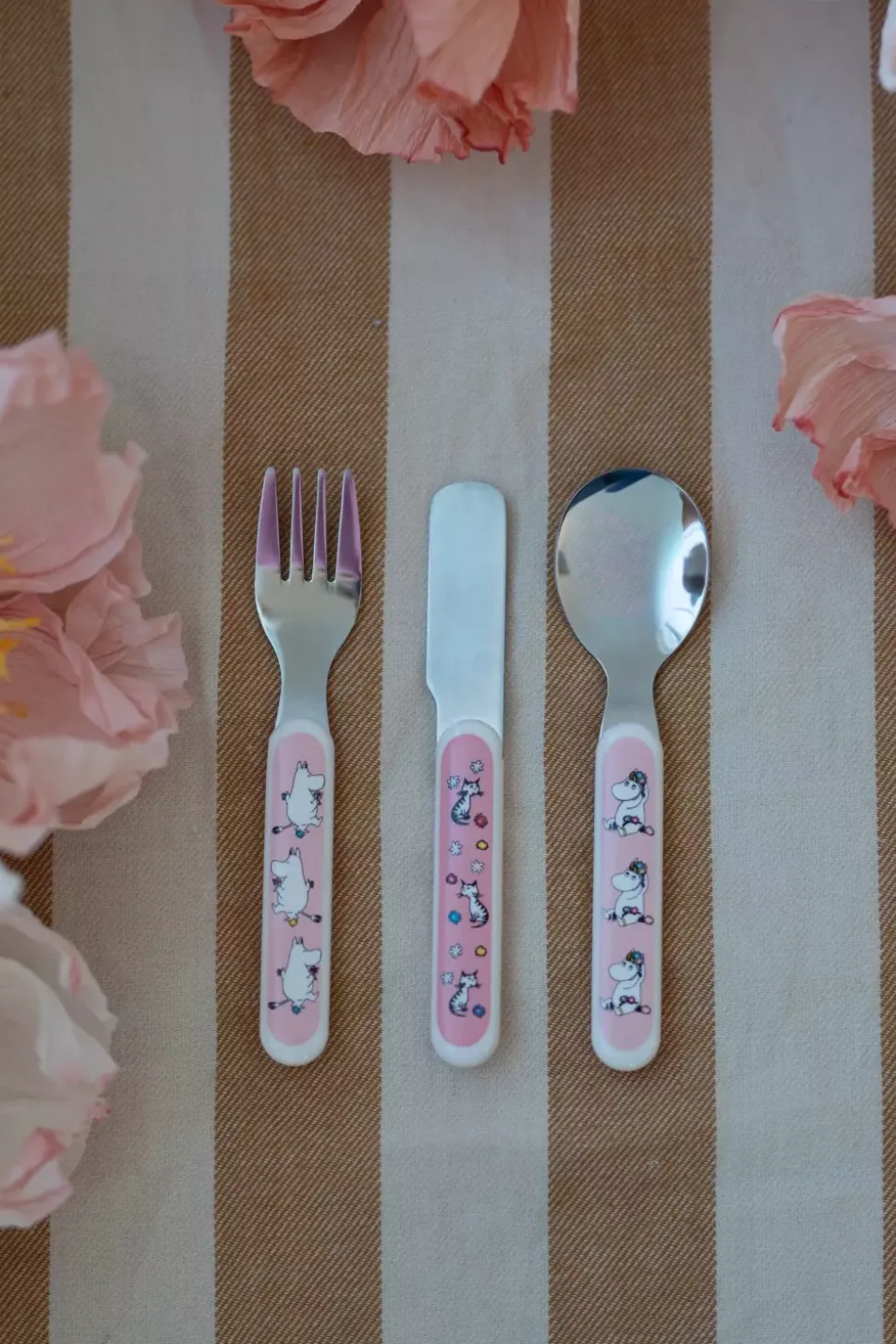 Moomin Eng Barnebestikk, Rosa