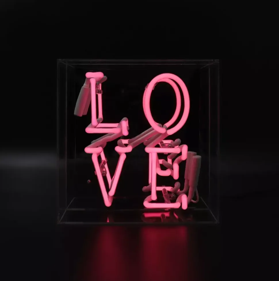 Neonskilt - LOVE Rosa