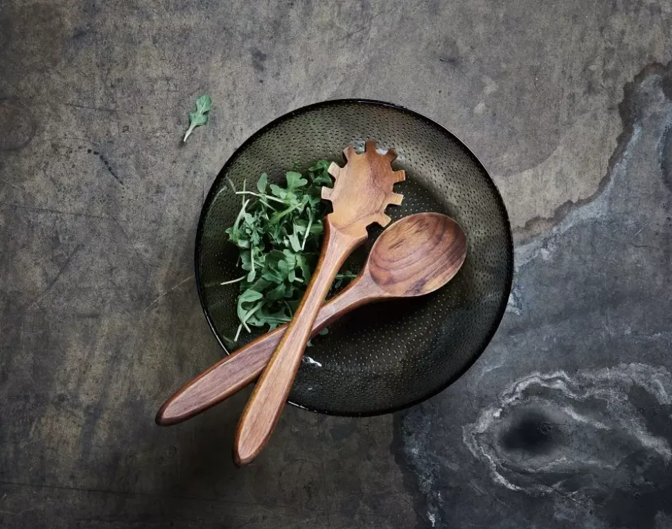 Raw Salatsett