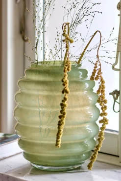 Saihah Vase