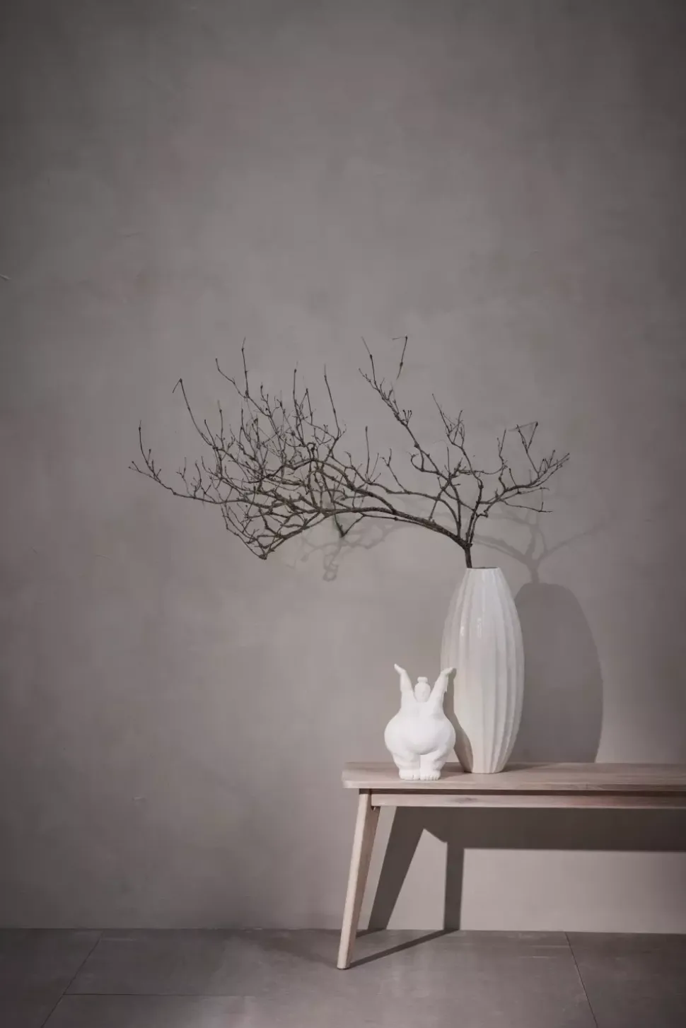 Serafina Figur Hvit H28 cm