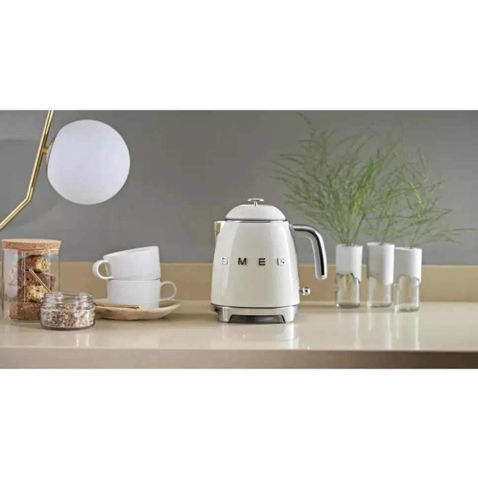 SMEG - KLF05 - Vannkoker - 0,8 l Beige