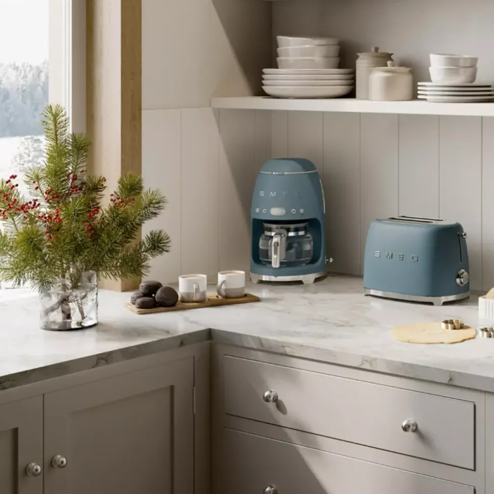 SMEG - KLF03 - Vannkoker - 1,7 l Blå