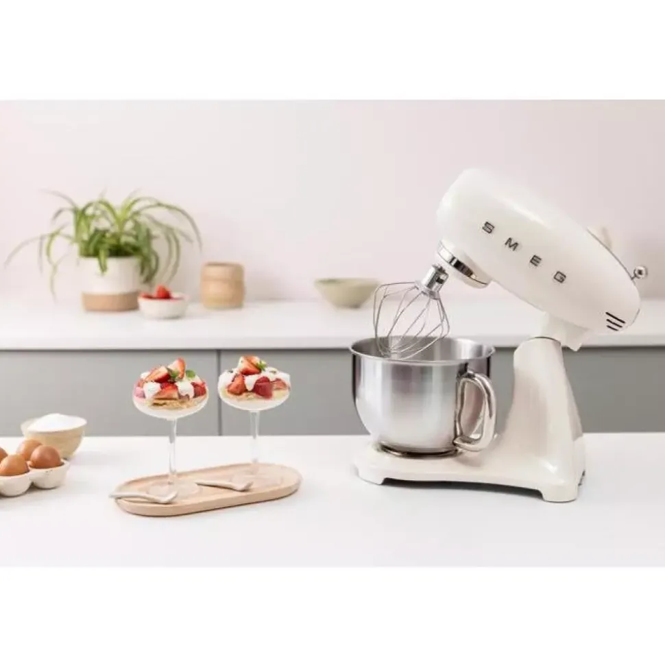 SMEG - SMF05 - Kjøkkenmaskin - 4,8 l Beige