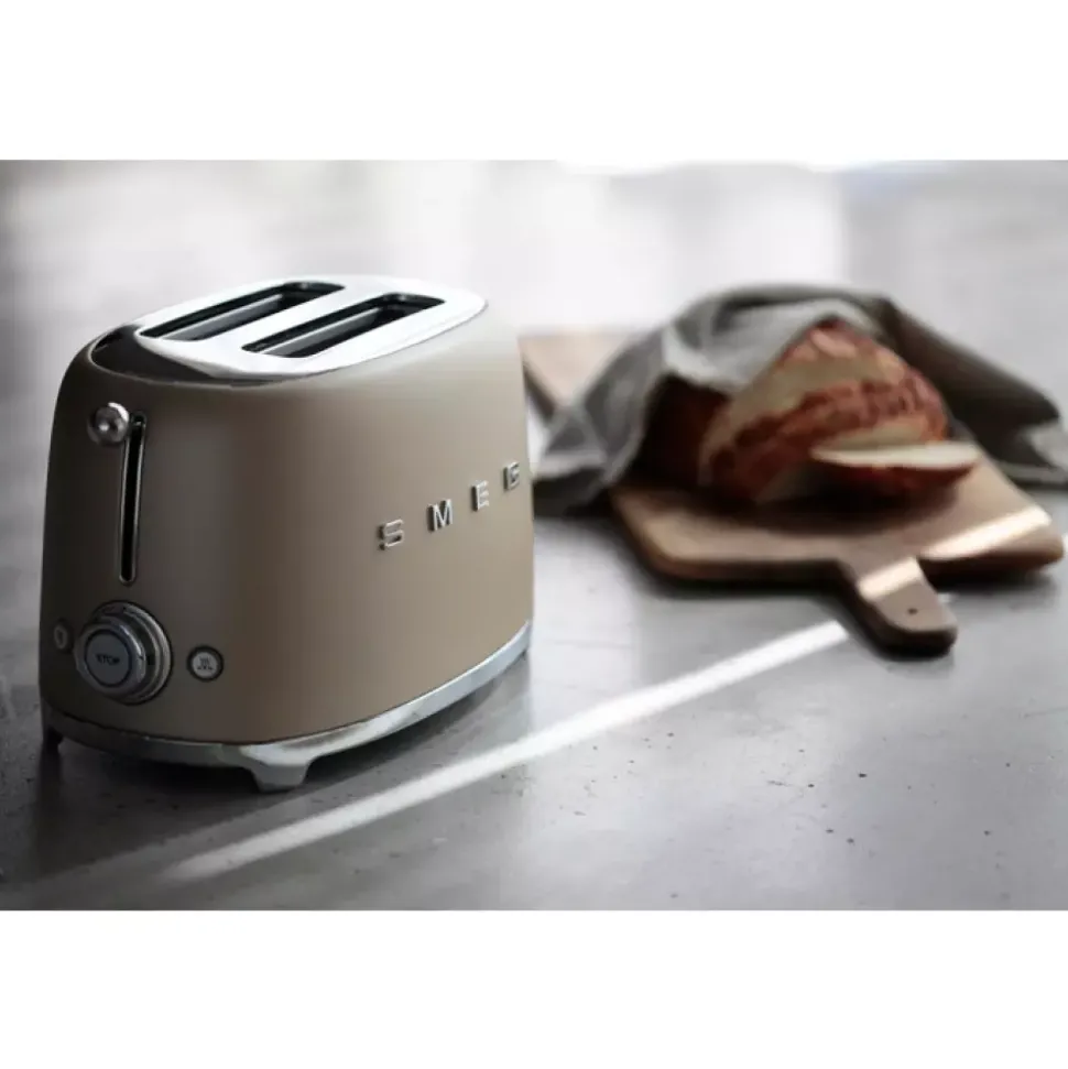 SMEG - TSF01 - Brødrister Gull