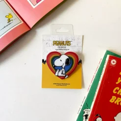 Snoopy Pin Regnbue