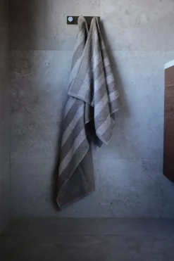 Stripe Håndkle 90x150 Lin