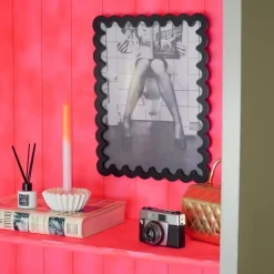 Wavey Ramme 33x43 Svart